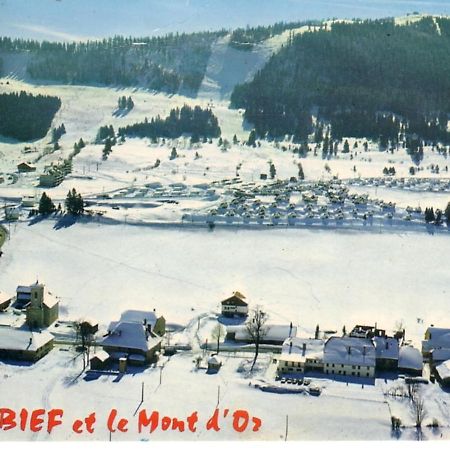Villa Refuge De L'Ecureuil Métabief Exterior foto